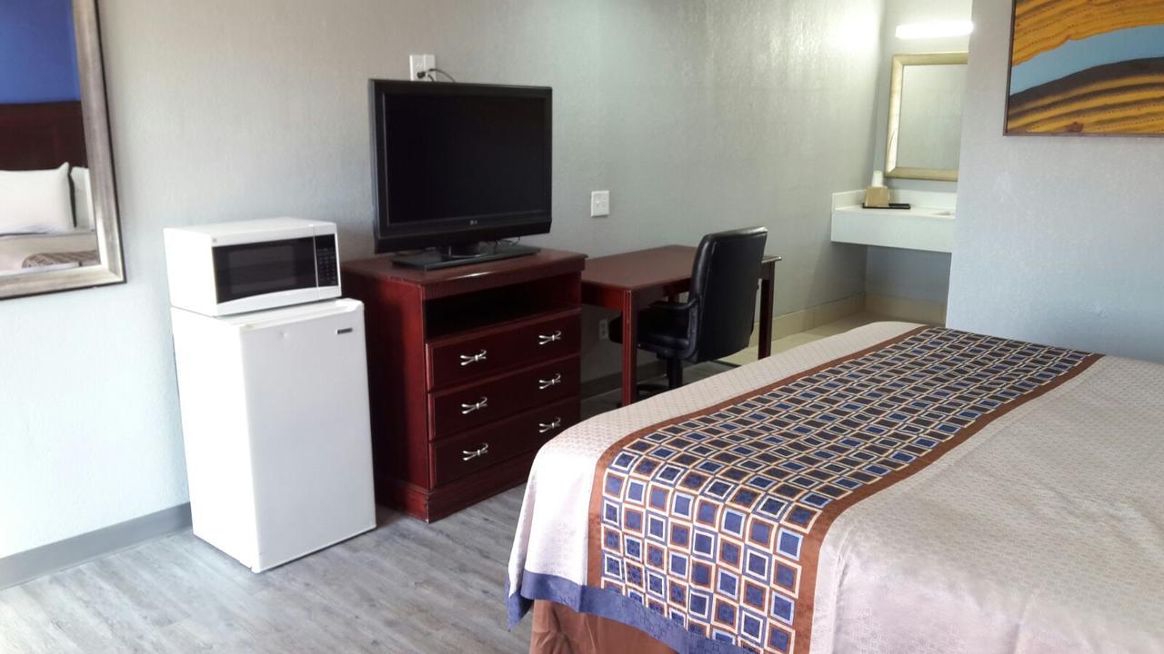 Paris Inn And Suites 외부 사진