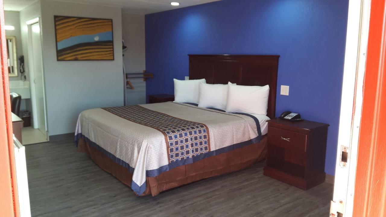 Paris Inn And Suites 외부 사진